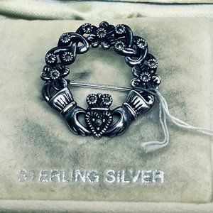 Sol D'or Sterling Silver Claddagh Brooch